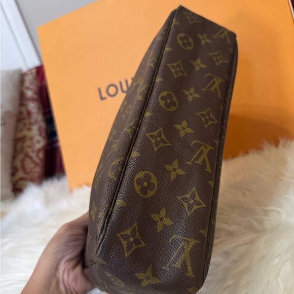 Authentic Louis Vuitton vintage trousee 28 monogram canvas - Picture 8 of 12